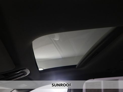 Used 2023 Hyundai Palisade SEL image 4