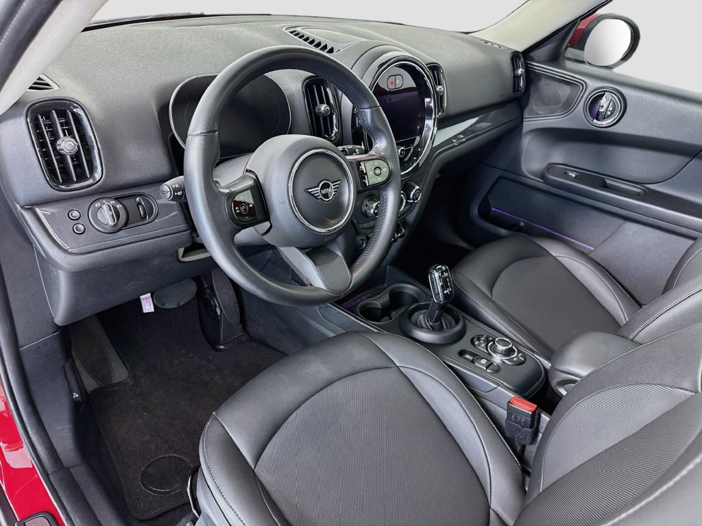 Used 2024 MINI Cooper Countryman FWD image 9