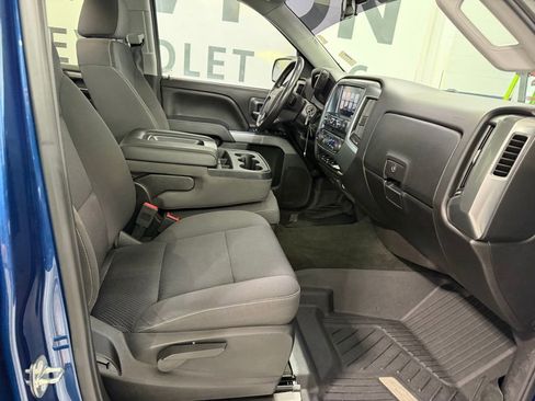 Used 2018 Chevrolet Silverado 1500 LT w/ All Star Edition image 28