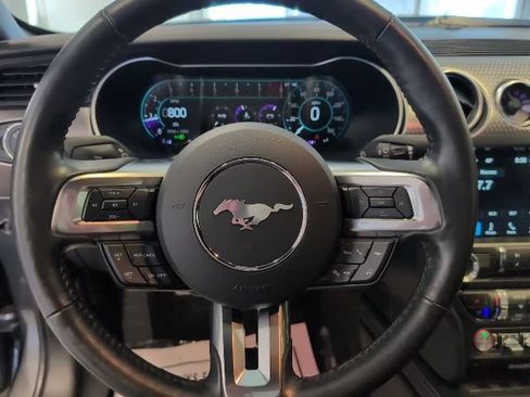 Used 2018 Ford Mustang GT Premium w/ GT Performance Package RWD image 19
