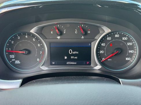 Used 2021 Chevrolet Traverse LT FWD image 26