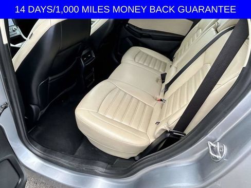 Certified 2024 Ford Edge SEL AWD/4WD image 9