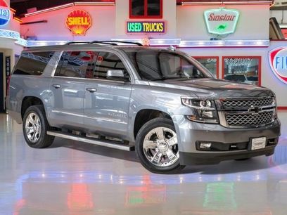 Used 2018 Chevrolet Suburban LT w/ LT Signature Package