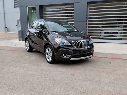 Used 2016 Buick Encore Leather FWD image 2