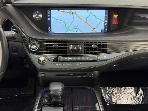 Used 2018 Lexus LS 500 AWD image 27