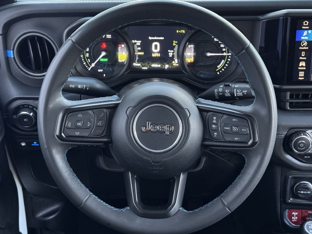 Used 2024 Jeep Wrangler Unlimited Rubicon 4xe AWD/4WD image 12