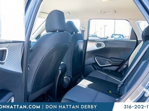 Used 2022 Kia Soul LX w/ Technology Package image 14