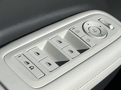 New 2026 Hyundai Santa Fe Limited image 17