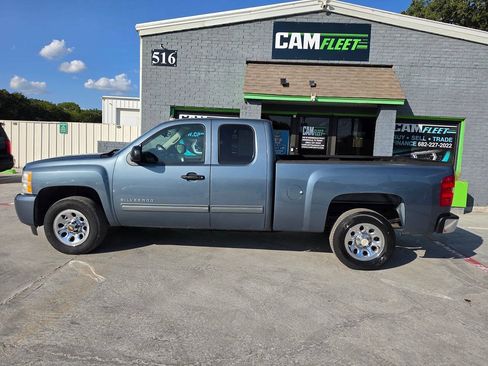 Used 2011 Chevrolet Silverado 1500 LS RWD image 17
