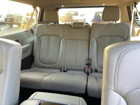 Used 2023 Jeep Grand Wagoneer L 4WD image 31