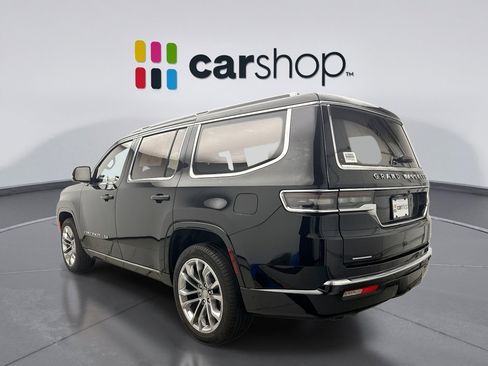 Used 2023 Jeep Grand Wagoneer Series II w/ Premium Group II image 3