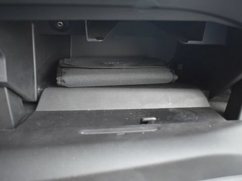 Used 2012 Ford Focus SE FWD image 34