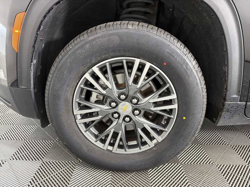 Certified 2024 Chevrolet Traverse LT image 18