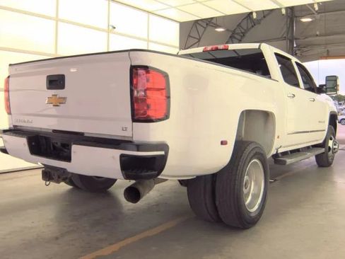 Used 2017 GMC Sierra 3500 Denali w/ Duramax Plus Package AWD/4WD image 3