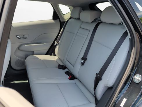 New 2026 Hyundai Kona Limited FWD image 12