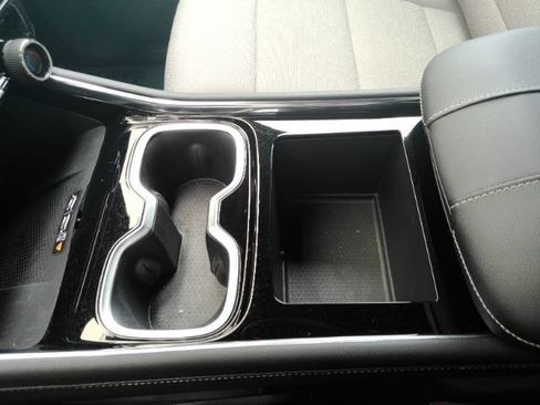 Used 2026 Chevrolet Traverse LT w/ Driver Confidence Package FWD image 50