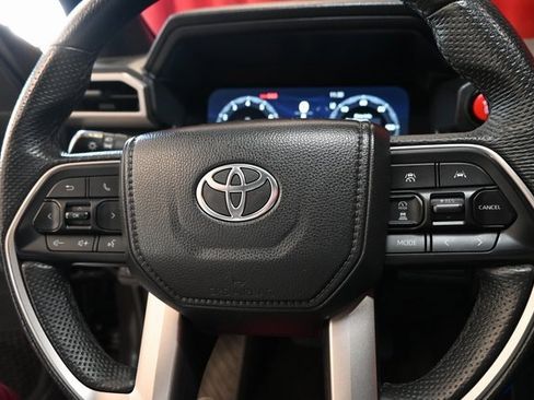 Used 2024 Toyota Tacoma TRD Off-Road image 7
