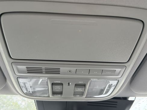 Used 2021 Honda CR-V EX-L image 20