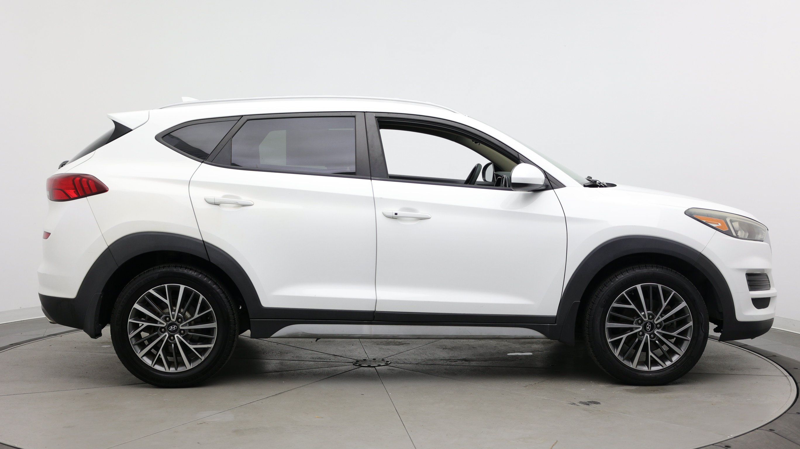 Used 2019 Hyundai Tucson SEL FWD image 8