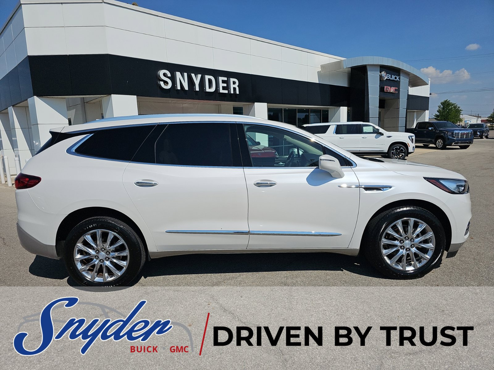 Used 2018 Buick Enclave Premium FWD image 39