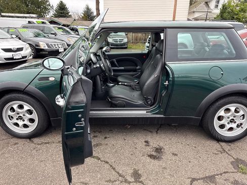 Used 2004 MINI Cooper Hardtop image 18