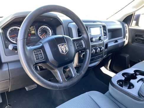 Used 2016 RAM 1500 Express RWD image 15