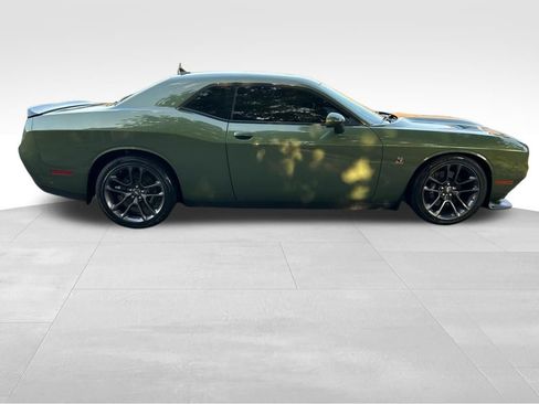 Used 2023 Dodge Challenger R/T Scat Pack RWD image 8