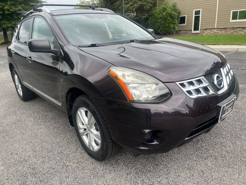 Used 2015 Nissan Rogue S w/ Convenience Package AWD/4WD image 22