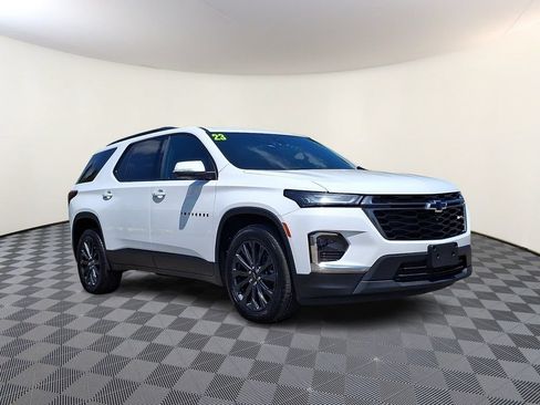 Used 2023 Chevrolet Traverse RS AWD/4WD image 1
