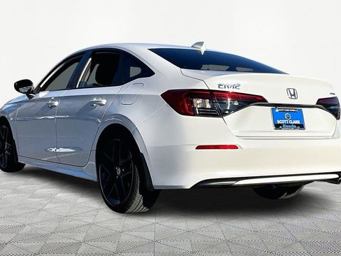 Used 2023 Honda Civic Sport image 5