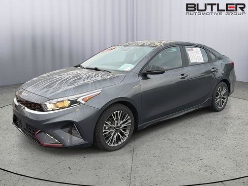 Used 2024 Kia Forte GT-Line FWD image 2