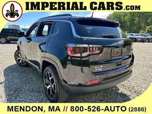 New 2026 Jeep Compass Limited w/ Sun, Sound & Navigation Group AWD/4WD image 9