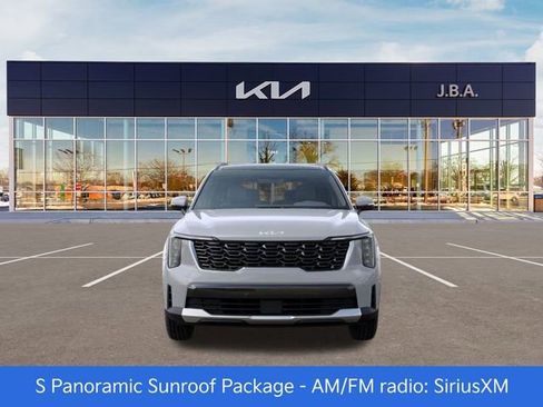 New 2026 Kia Sorento S w/ S Panoramic Sunroof Package image 2