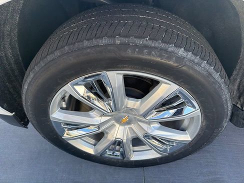 Used 2023 Chevrolet Tahoe High Country w/ Premium Package 2 AWD/4WD image 4