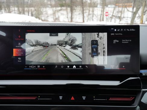 New 2026 BMW 530i xDrive w/ M Sport Package image 18