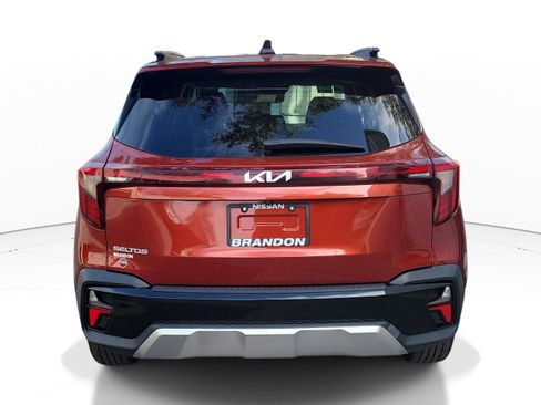 Used 2024 Kia Seltos S FWD image 8