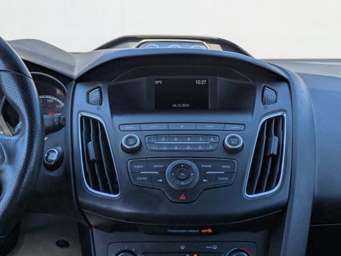 Used 2018 Ford Focus ST image 17