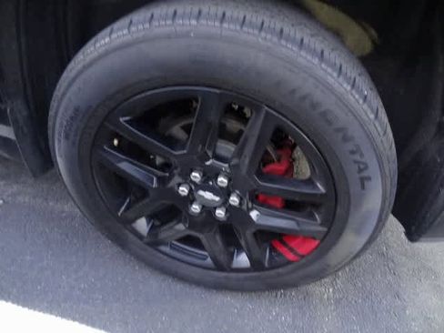 Used 2021 Chevrolet Traverse Premier w/ Redline Edition image 11