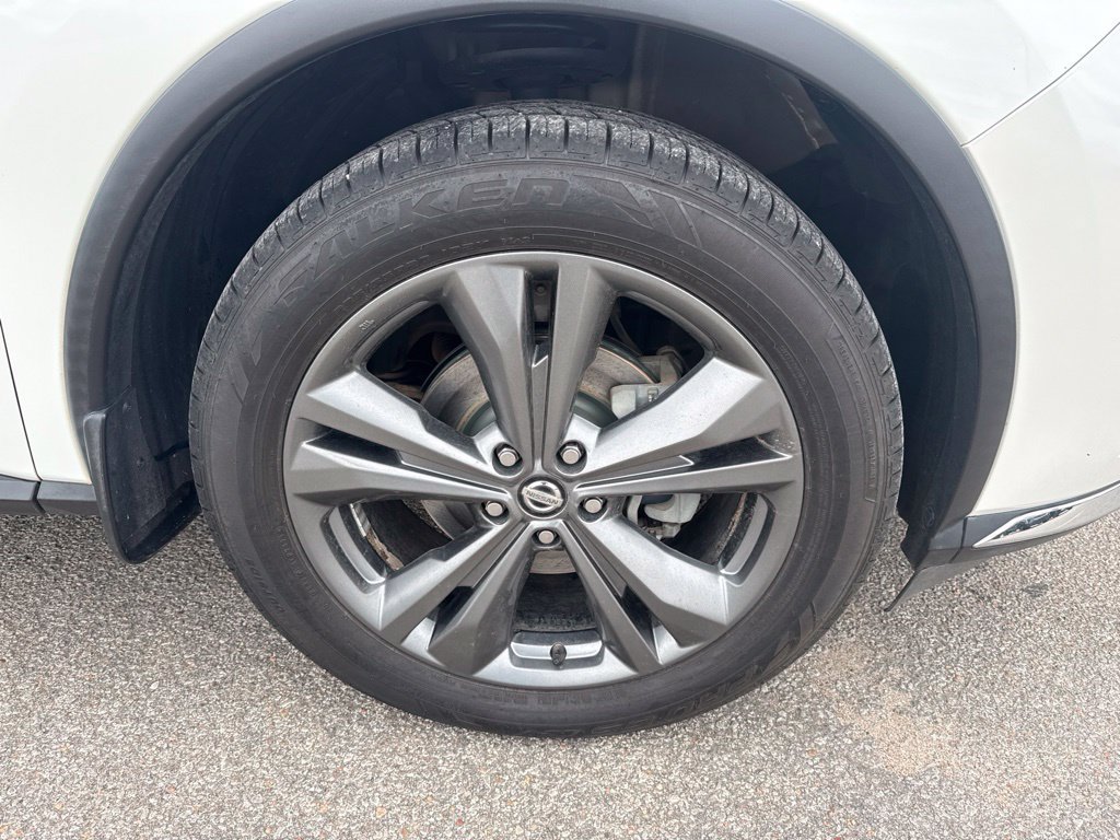 Used 2019 Nissan Murano Platinum w/ Cargo Package FWD image 6