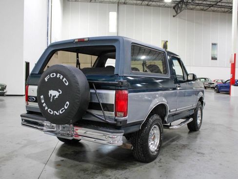 Used 1994 Ford Bronco XLT image 6