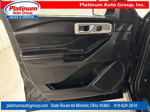 Used 2021 Ford Explorer Platinum w/ Equipment Group 601A AWD/4WD image 27