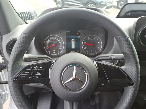 New 2026 Mercedes-Benz Sprinter 2500 image 18