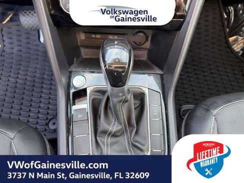 Certified 2023 Volkswagen Taos SE image 26