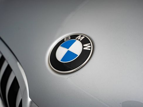 Used 2021 BMW X1 sDrive28i w/ Premium Package FWD image 3