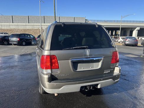 Used 2004 Lincoln Aviator AWD image 6
