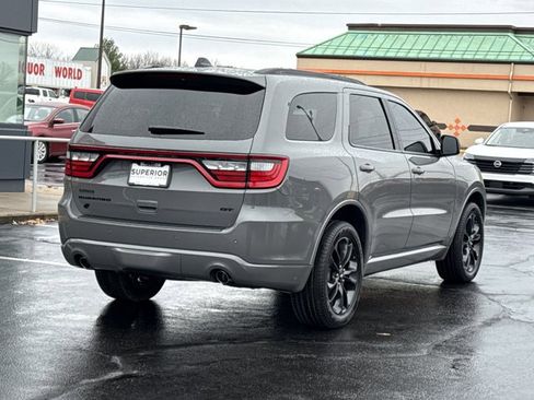 Used 2025 Dodge Durango GT image 3