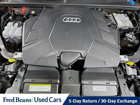 Used 2021 Audi Q7 3.0T Premium Plus image 34