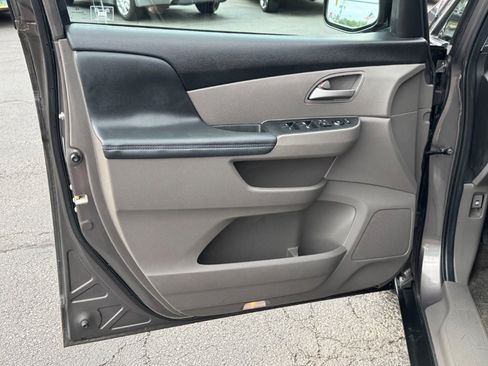Used 2012 Honda Odyssey EX image 13