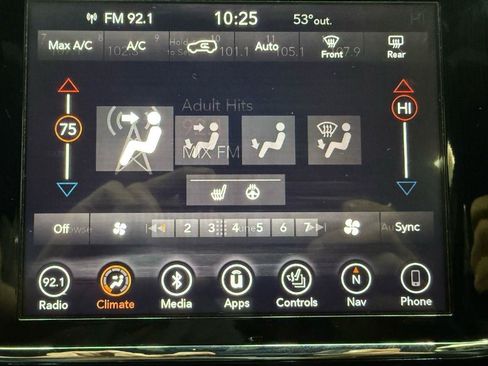 Used 2019 Jeep Grand Cherokee Altitude AWD/4WD image 18