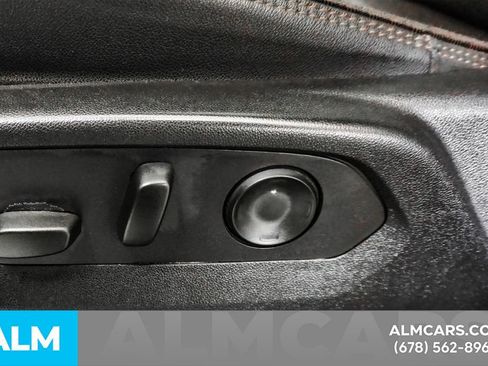 Used 2024 Chevrolet Tahoe High Country image 35